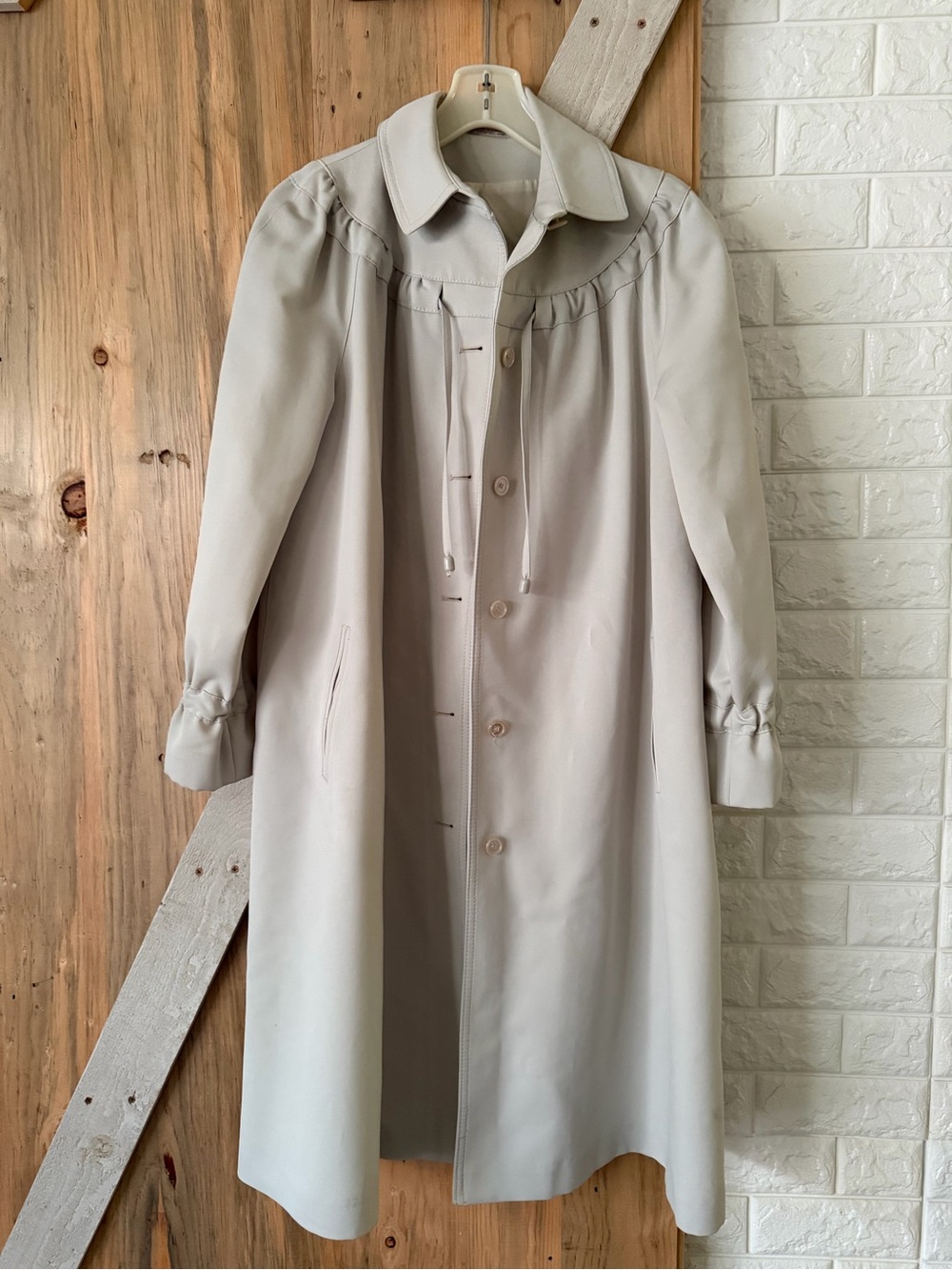 Vintage Lightweight Overcoat - Cream Forecaster of Boston XL L